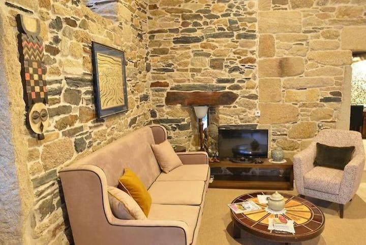 Habitaciones La Cuevona De Guitiriz Lugo Zewnętrze zdjęcie