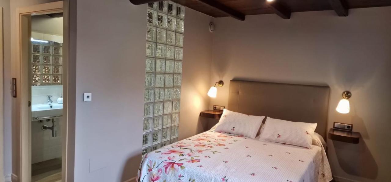 Habitaciones La Cuevona De Guitiriz Lugo Zewnętrze zdjęcie